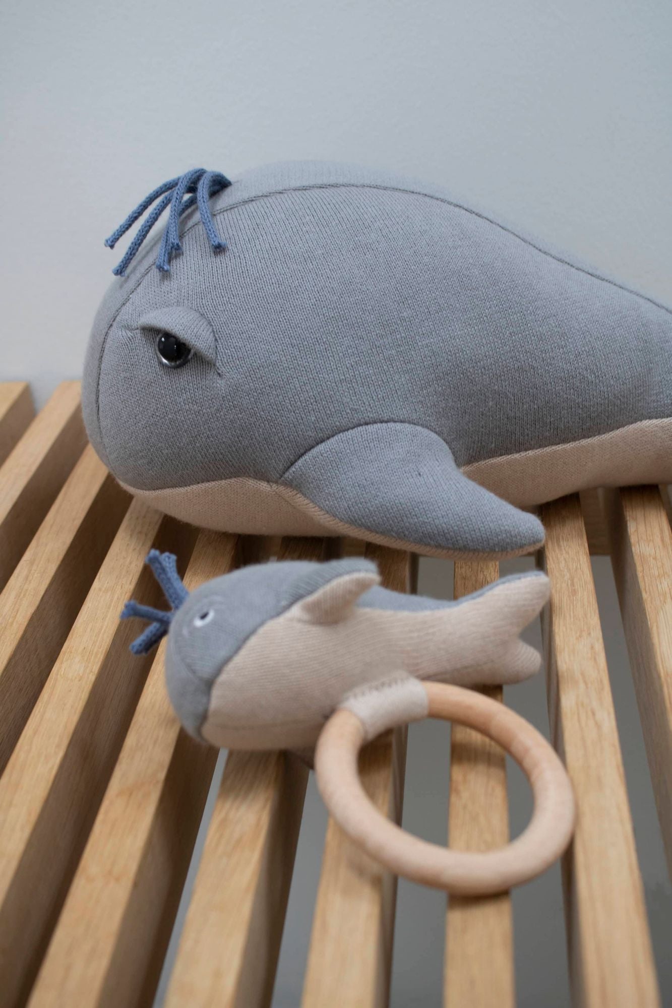 Kuscheltier 30 cm - Willie der Wal Grey